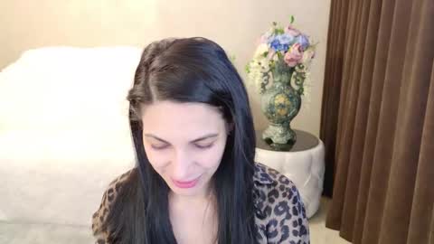 Beatrice online show from February 15, 7:51 am