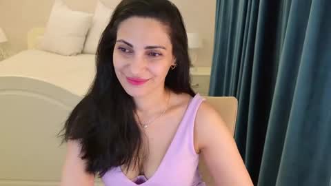 Beatrice online show from July 25, 6:59 pm