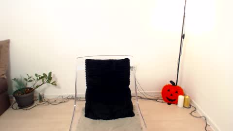 Snapshot of lovelybrowniee chatting on October 22, 5:12 am LovelyBrownie online show from October 22, 5:12 am