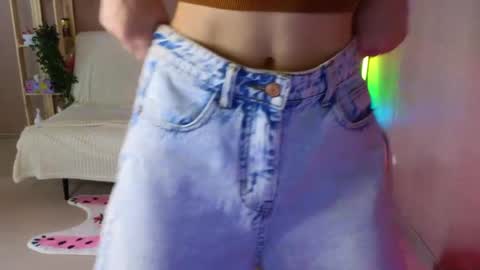 your sweet girls online show from May 15, 7:11 am