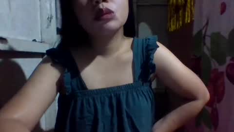 lovelymocha27s online show from January 13, 4:51 pm