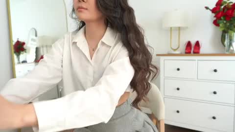 kim online show from June 7, 9:38 am