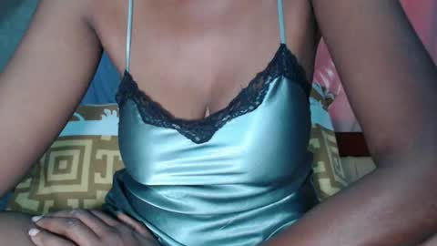 miss fancy louis online show from February 7, 5:22 am