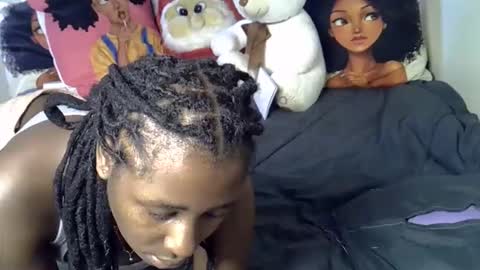 lovelytin online show from March 16, 6:06 am