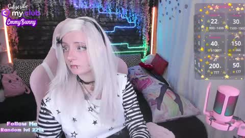 Snapshot of lover_emmy chatting on January 21, 3:43 pm Emmy online show from January 21, 3:43 pm