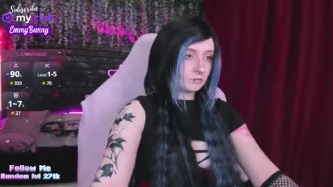 Snapshot of lover_emmy chatting on February 25, 3:41 pm Emmy online show from February 25, 3:41 pm