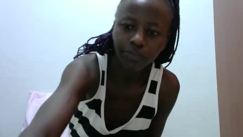 lovergal222 online show from January 19, 6:09 am