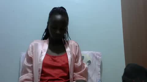 lovergal222 online show from January 28, 2:43 am