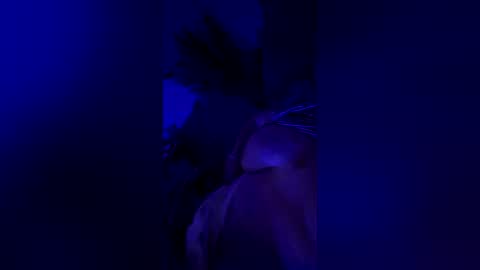 lovetubes1 online show from August 5, 2:29 am