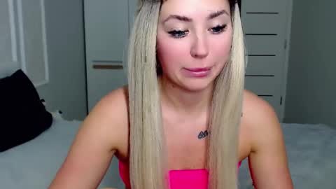 Rosie  online show from March 12, 7:13 am