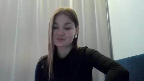 loviesimone online show from March 17, 10:41 am