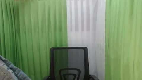 Scarlet online show from March 15, 6:15 am