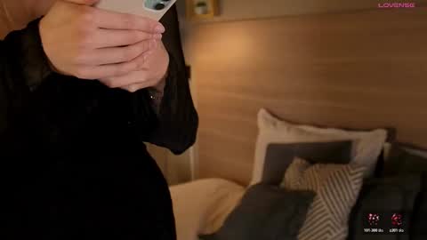  ---Goys incredible photographs online show from February 16, 1:22 pm