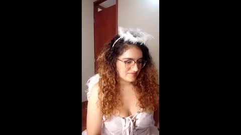 luana363 online show from March 14, 6:53 pm