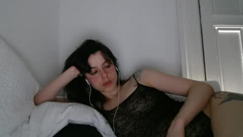 luana online show from July 22, 10:00 pm