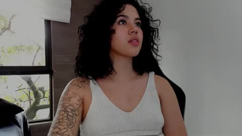   online show from January 31, 9:26 pm