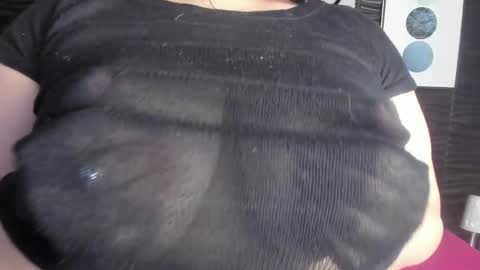 Lucia Vonne online show from February 25, 2:48 pm