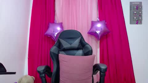 luciana0326 online show from November 1, 9:52 pm