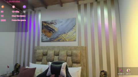 luciana online show from December 5, 12:00 pm