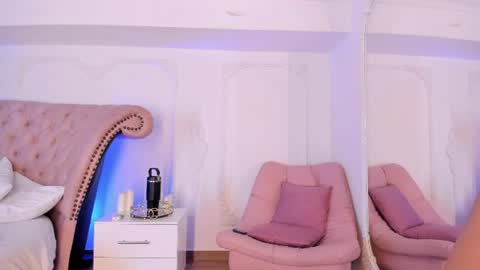 Luciana online show from June 17, 8:43 pm