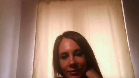 Snapshot of luciemack chatting on September 16, 7:05 am LucieMack online show from September 16, 7:05 am