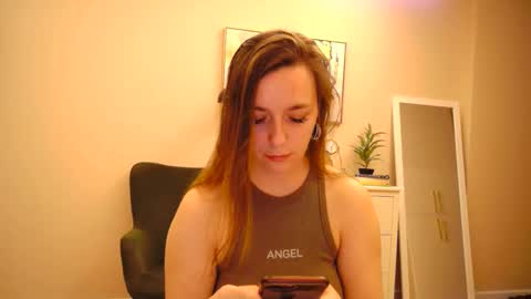 Snapshot of lucky_foryou_baby chatting on December 30, 2:08 pm lucky_foryou_baby online show from December 30, 2:08 pm