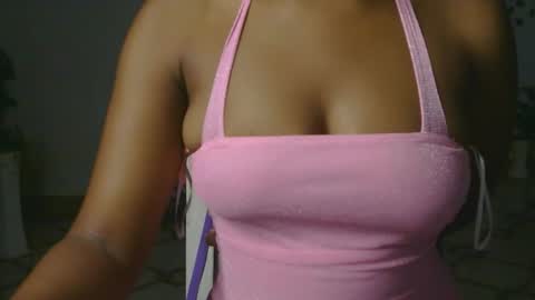 lucky_n_shyshy online show from November 6, 9:59 am