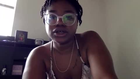 luckyclover4444 online show from May 30, 4:59 pm