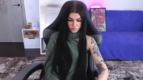 Monika online show from February 4, 10:18 am