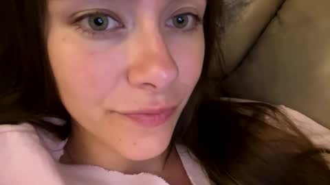 Lucy online show from May 23, 1:37 am