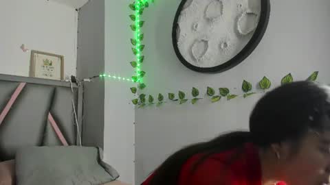   online show from June 20, 5:33 am