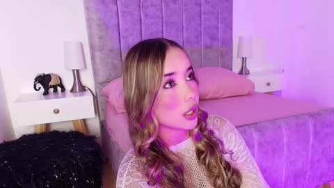 lucy online show from March 4, 3:46 am