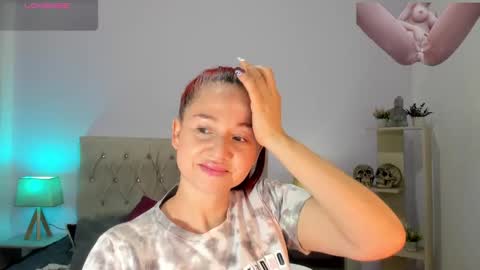 Lucia online show from September 23, 9:35 pm