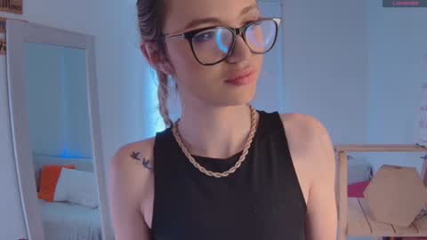 lucy online show from January 19, 8:19 pm