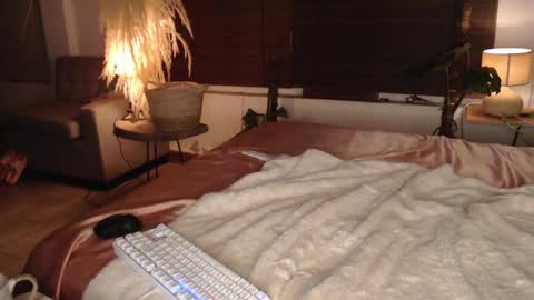 luciana online show from March 8, 1:15 am