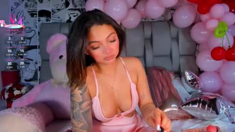 Lucy online show from February 2, 11:31 am