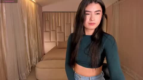 Lucy online show from October 10, 8:58 pm