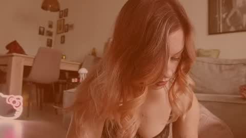 lucyxlou online show from July 17, 11:36 am