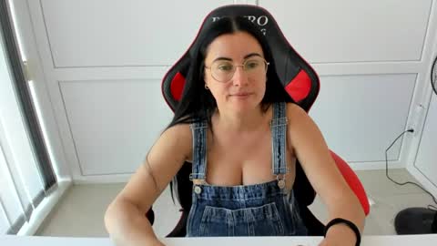 Lucy online show from July 17, 12:42 pm