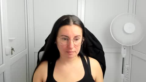 Lucy online show from June 16, 6:47 am