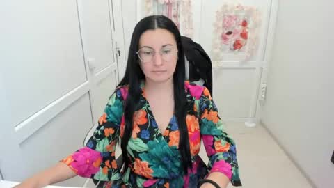 Lucy online show from July 9, 1:02 pm