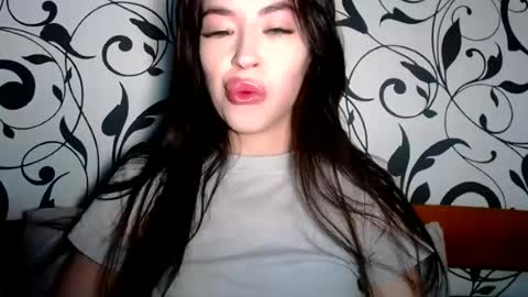 luisa lovedom online show from June 21, 9:35 am