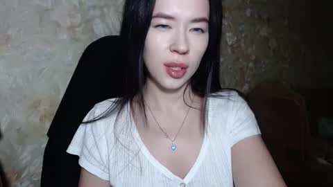 luisa lovedom online show from September 18, 10:58 am