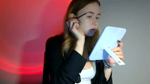 Snapshot of lulu_baby1 chatting on October 19, 7:32 am Lulu Baby18 online show from October 19, 7:32 am