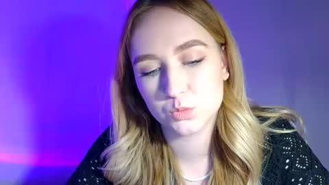 Snapshot of lulu_baby1 chatting on March 9, 5:39 pm Lulu Baby18 online show from March 9, 5:39 pm