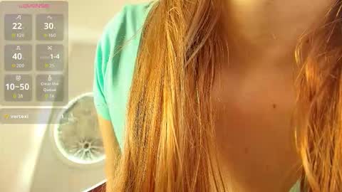 luna__velvet online show from March 14, 3:24 pm