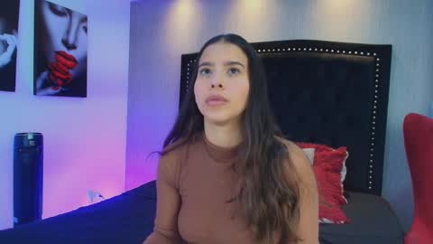 Luna And Titan  online show from December 1, 12:52 pm