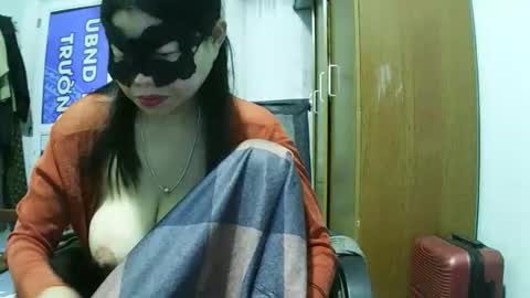 luna_beauty25 online show from March 17, 10:25 pm