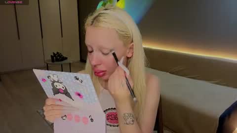 luna_beverly online show from August 1, 8:22 pm