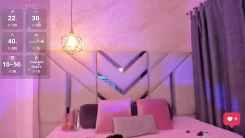  Luna  online show from March 5, 8:32 am